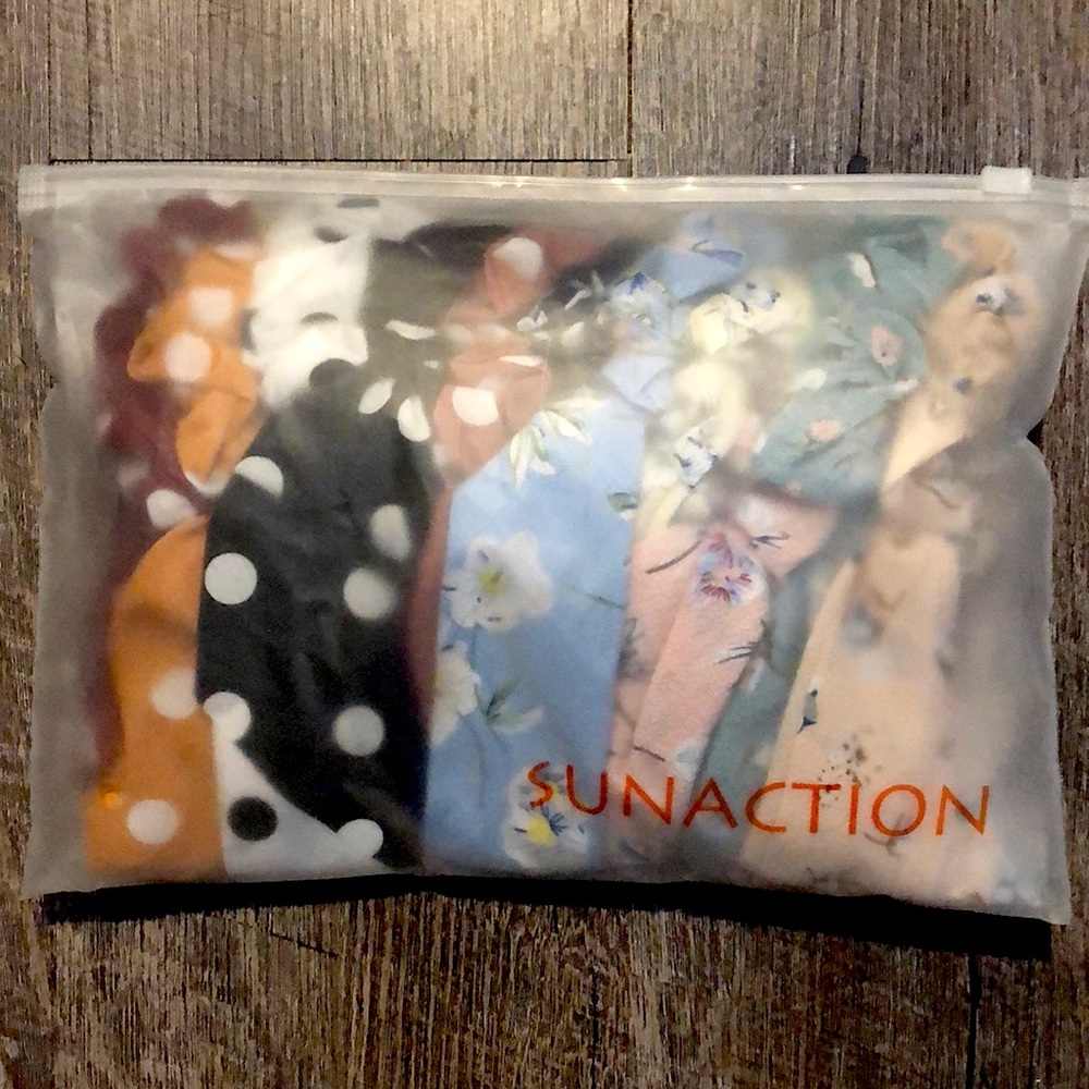 Unopened Hair Scarf Scrunchie Set (12pcs)